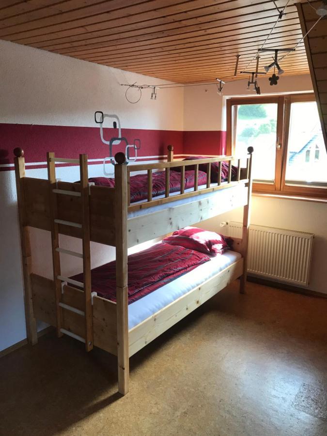 Wenzels Ferienwohnung Im Suedschwarzwald Щюлинген Екстериор снимка