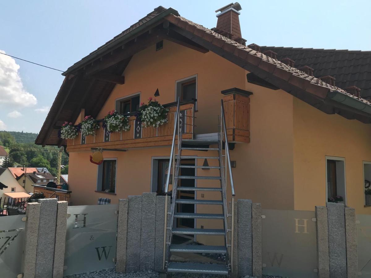 Wenzels Ferienwohnung Im Suedschwarzwald Щюлинген Екстериор снимка